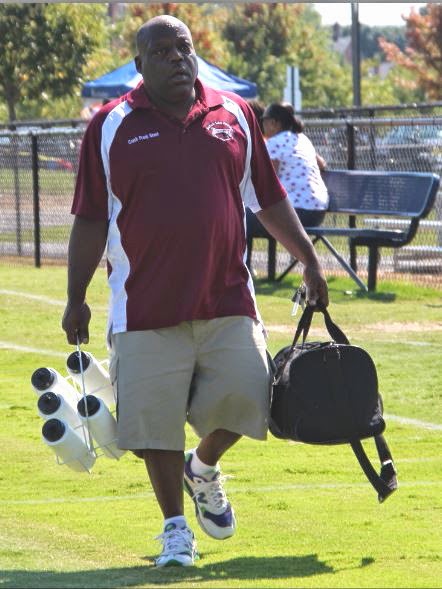James Lee community mourns football coach Frank Grant | Annandale Today