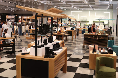 Bloomie's, a Small-Store Concept by Bloomingdale's, Opens This