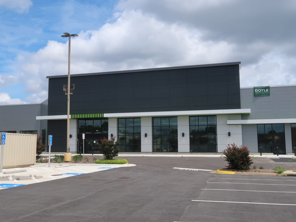 Amazon Fresh Could Open In Late 2022 Annandale Today   IMG 3411 1024x768 